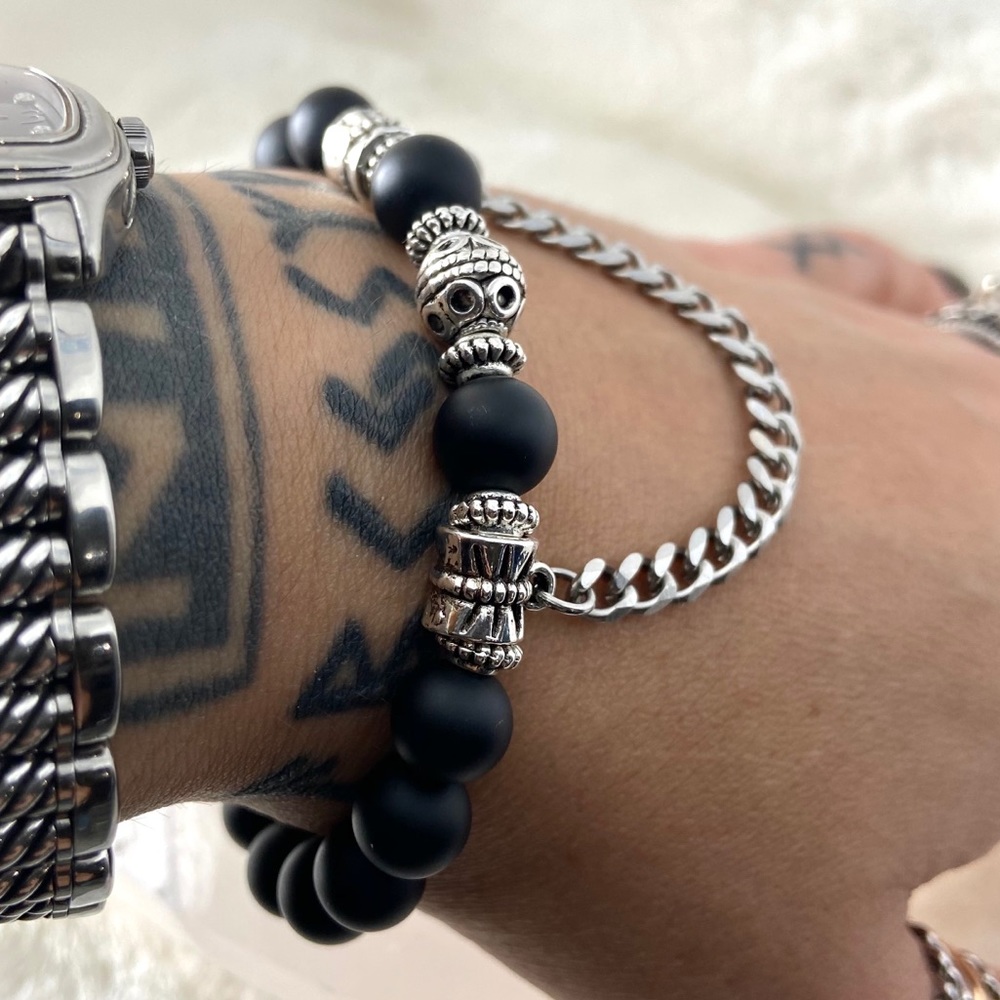 Handmade onyx viking beads & dangly curb chain - Picture 5 of 14